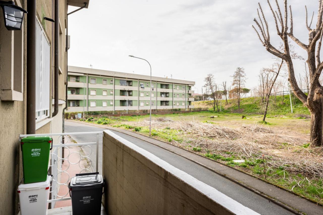 Luni Mare Modern Balcony Flat Apartment มาริเนลลา ดิ ซาร์ซานา ภายนอก รูปภาพ